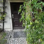 Mit Garten *