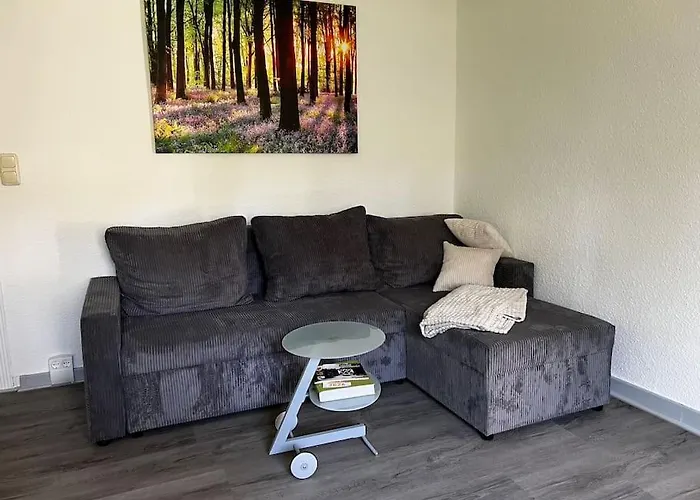 Lägenhet Mit Garten